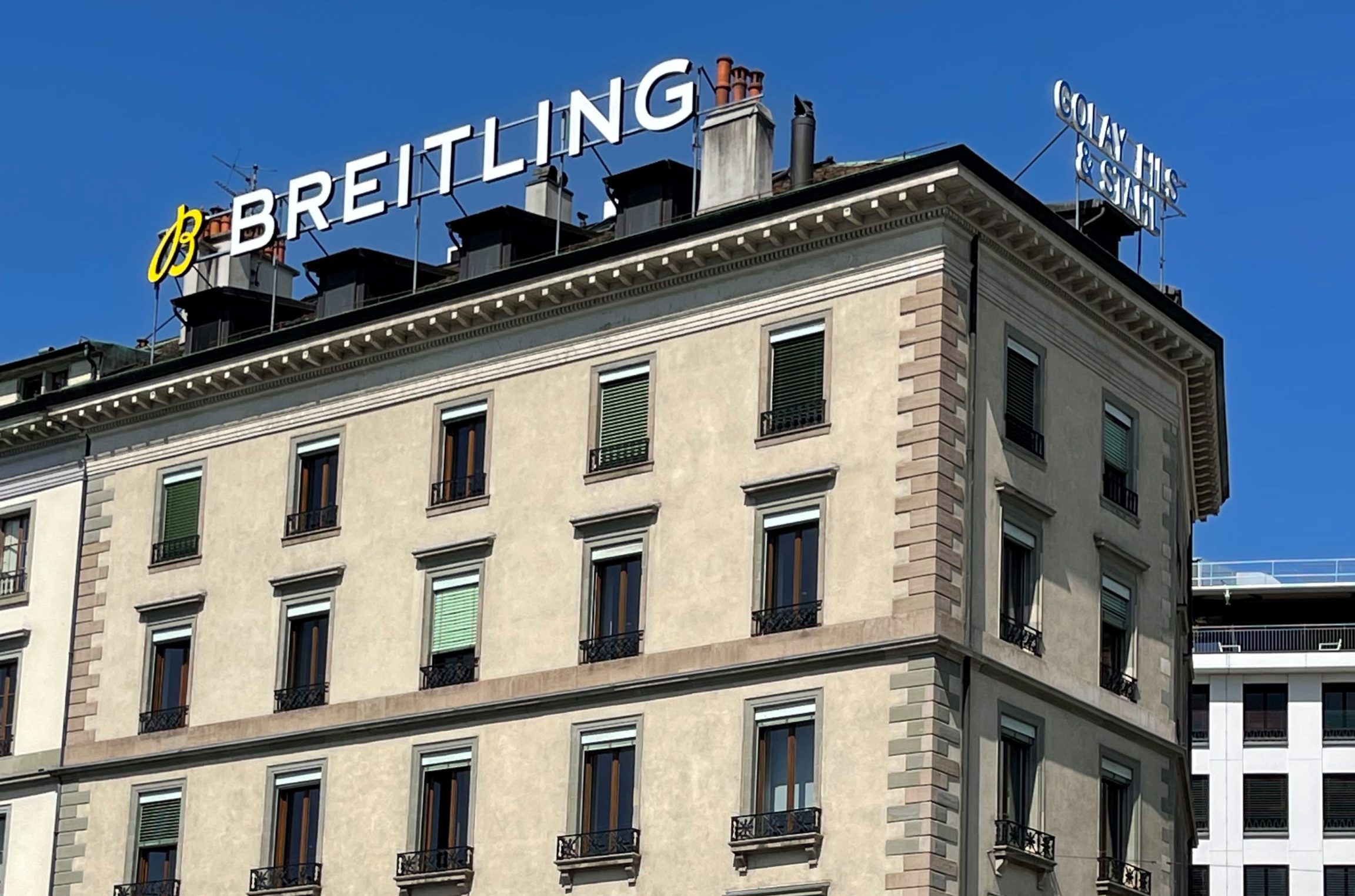 Enseigne lumineuse de Breitling à Genève