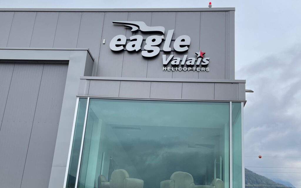 Enseigne lumineuse de Eagle